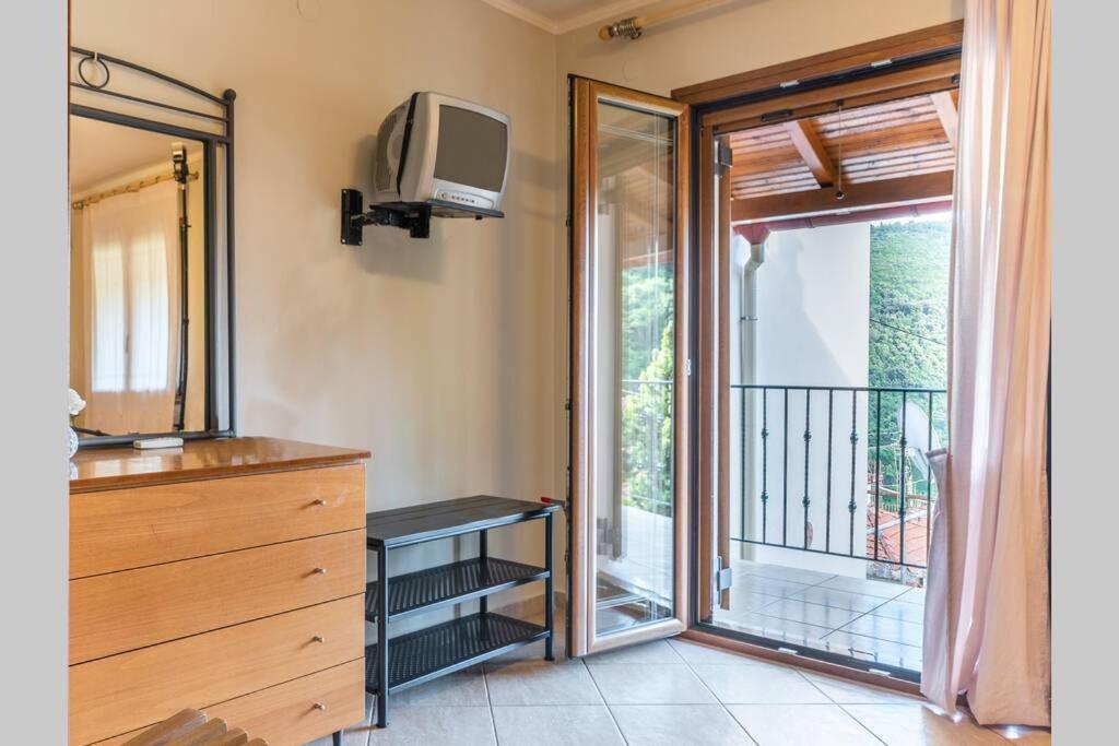 Small House With Garden & View Promirion Екстер'єр фото
