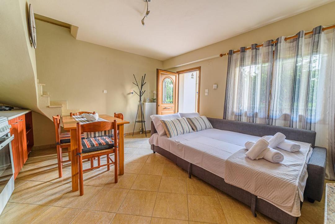 Small House With Garden & View Promirion Екстер'єр фото
